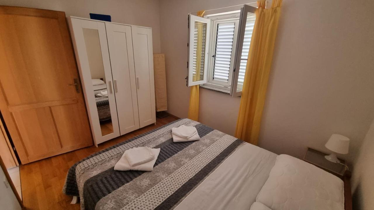 Apartments Miki Đảo Pag Ngoại thất bức ảnh